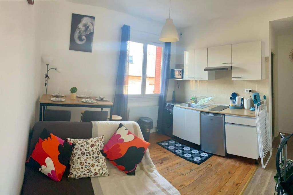 Апартаменты Le Jean Perrot Rent4Night Гренобль Экстерьер фото